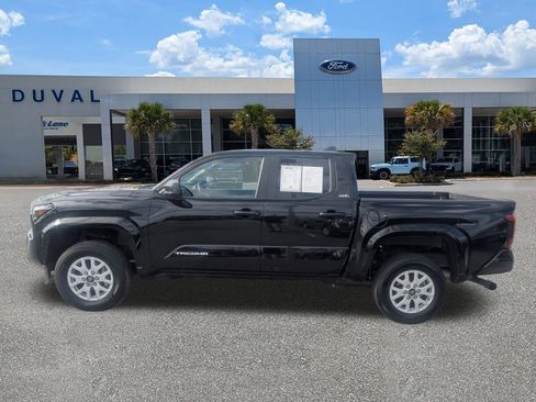Used 2024 Toyota Tacoma SR5 image 14