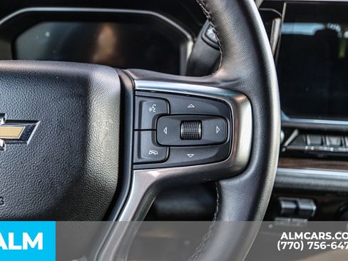 Used 2024 Chevrolet Silverado 2500 LT image 32