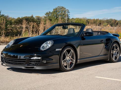 Used 2008 Porsche 911 Turbo image 9