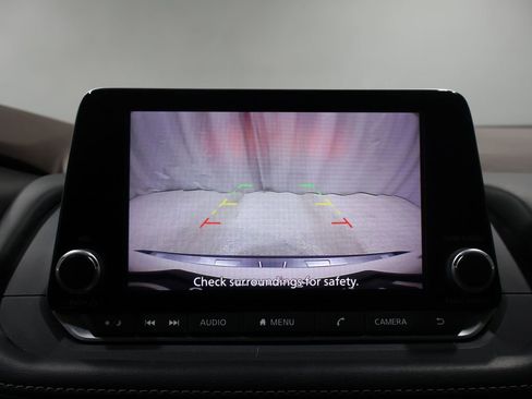 Used 2023 Nissan Rogue SV w/ SV Premium B Package image 29