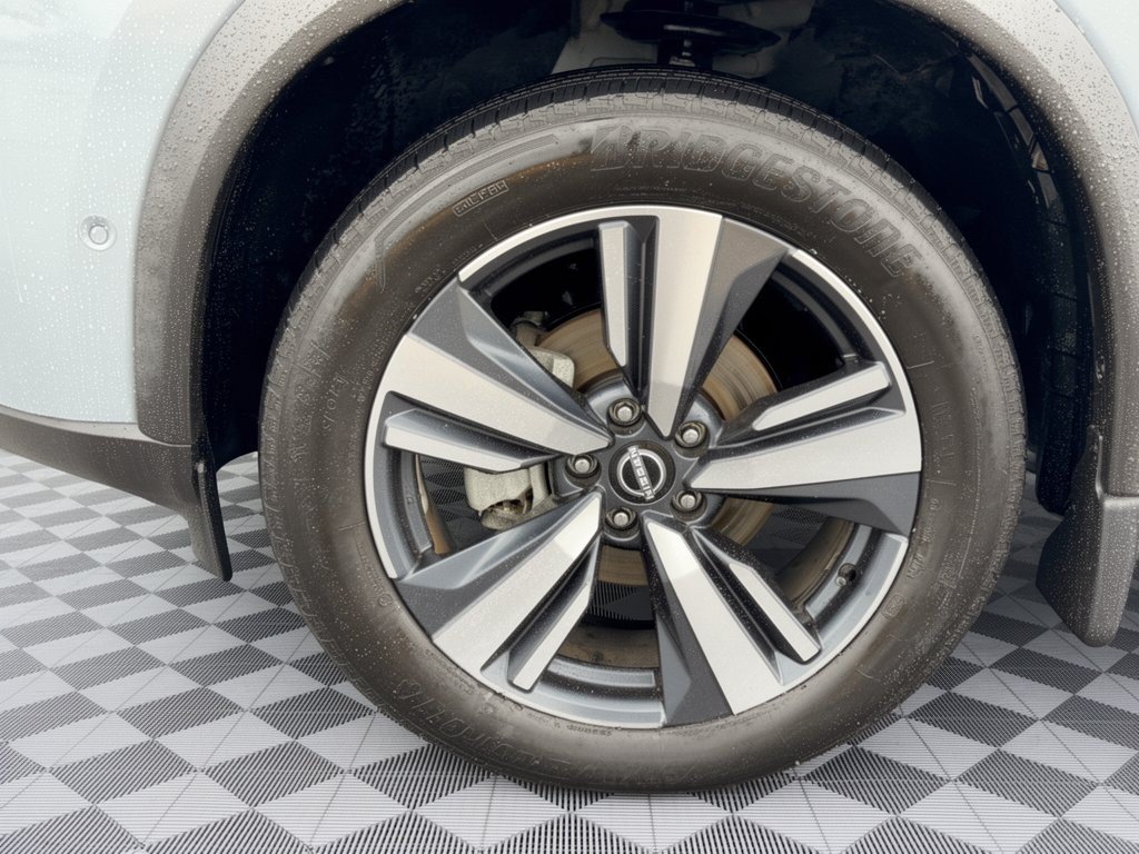 Used 2023 Nissan Rogue SL w/ SL Premium Package AWD/4WD image 13