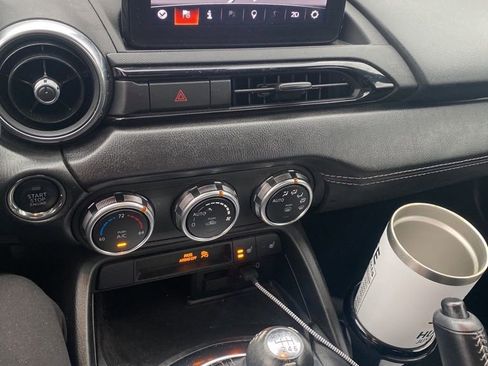 Used 2022 MAZDA MX-5 Miata Grand Touring image 5