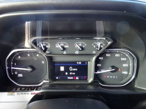 Used 2021 GMC Sierra 2500 SLT w/ SLT Premium Package image 26