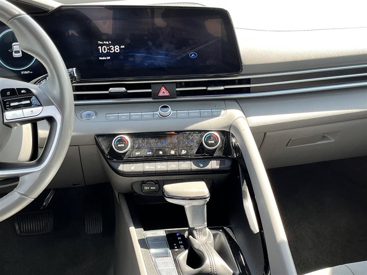 Used 2025 Hyundai Elantra SEL FWD image 20