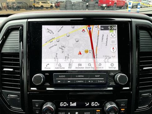 Used 2023 Nissan Titan PRO-4X w/ Pro-4x Convenience Package AWD/4WD image 13