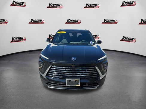 Used 2025 Buick Enclave Preferred w/ LPO, All-Weather Package image 2