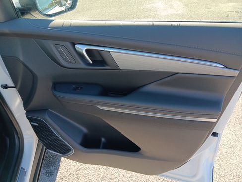 New 2026 Buick Enclave Preferred w/ LPO, Floor Liner Package image 20