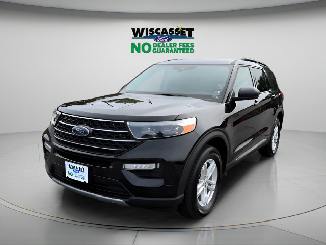 Used 2023 Ford Explorer XLT w/ Equipment Group 202A AWD/4WD image 17