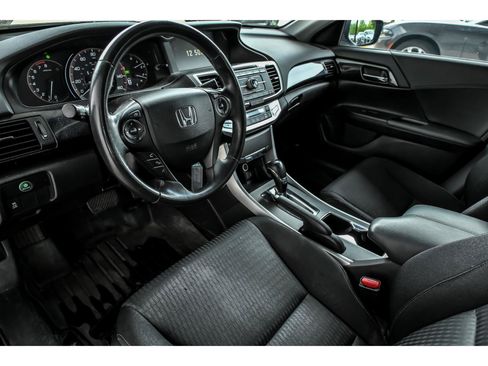 Used 2013 Honda Accord Sport image 10
