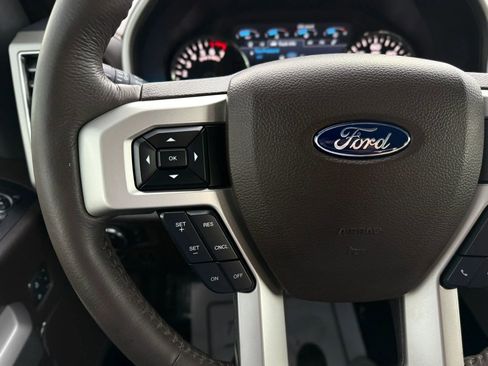 Used 2020 Ford F150 King Ranch w/ Equipment Group 601A Luxury AWD/4WD image 28
