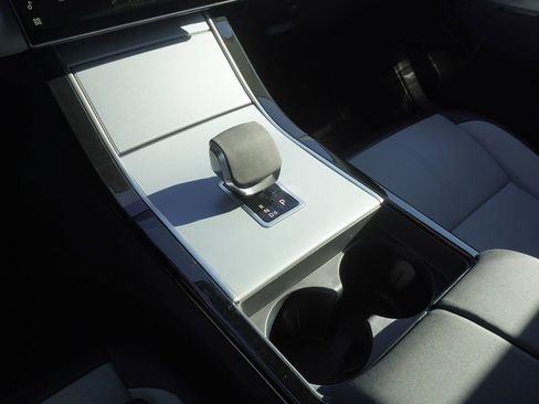 Used 2025 Land Rover Range Rover Velar S image 14