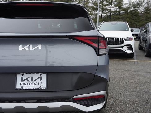 Used 2023 Kia Sportage EX image 15