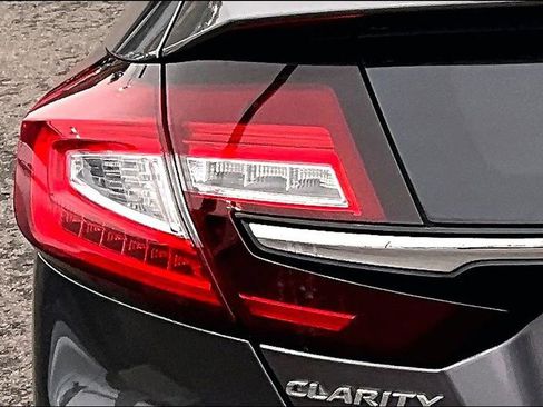 Used 2020 Honda Clarity Touring image 30