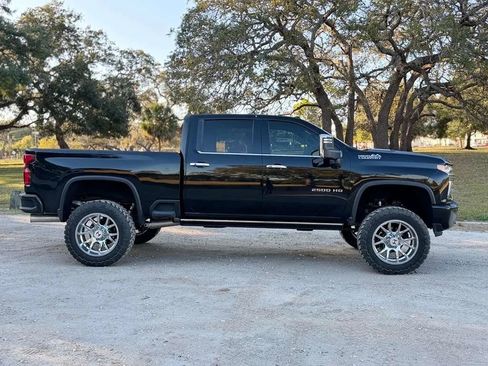 Used 2023 Chevrolet Silverado 2500 High Country w/ Safety Package II image 63