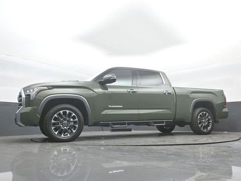 Used 2022 Toyota Tundra Limited image 32