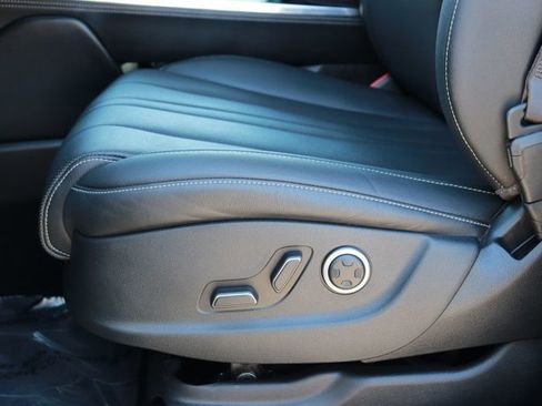 Used 2024 Genesis GV80 3.5T image 9