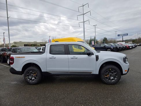 New 2026 Ford Maverick Tremor image 6