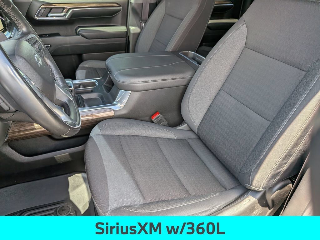 Used 2024 Chevrolet Silverado 1500 RST w/ Z71 Off-Road Package AWD/4WD image 16