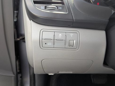 Used 2016 Hyundai Accent SE FWD image 20