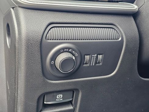 New 2026 Jeep Grand Wagoneer Limited AWD/4WD image 17