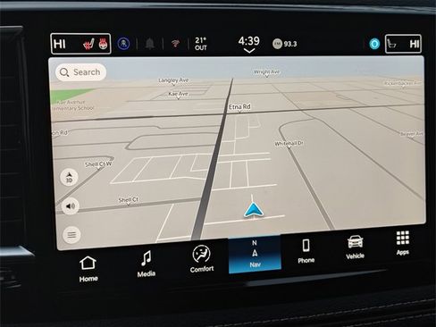 New 2026 Chrysler Pacifica Limited w/ Uconnect Theater Family Group image 3