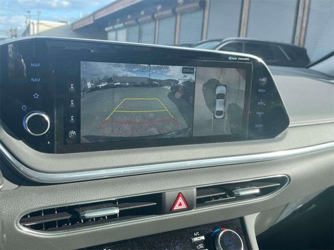 Used 2023 Hyundai Sonata Limited image 29