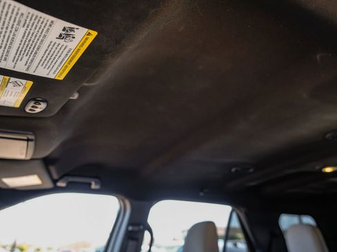 Used 2019 Ford Explorer XLT w/ Equipment Group 201A image 36