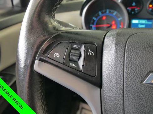 Used 2014 Chevrolet Cruze LT image 22