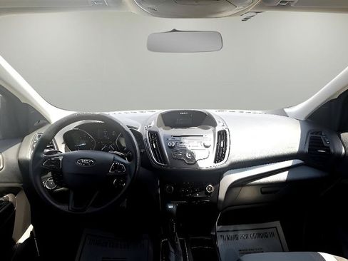 Used 2017 Ford Escape SE AWD/4WD image 13