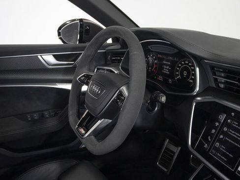 Used 2025 Audi RS 6 performance image 60