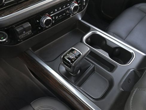 Used 2022 GMC Sierra 1500 Elevation w/ Elevation Premium Package image 24