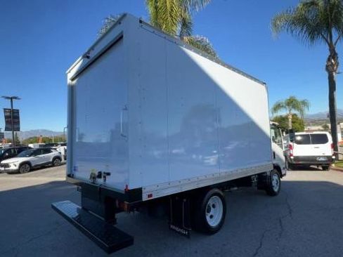 New 2024 Chevrolet Low Cab Forward image 8