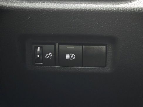 Used 2024 Toyota RAV4 XLE image 27