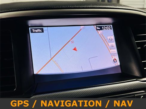 Used 2018 Nissan Pathfinder SL w/ Midnight Edition Package image 7