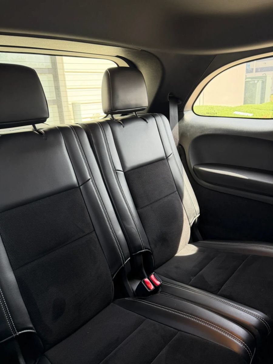 Used 2016 Dodge Durango SXT w/ Blacktop Package RWD image 9