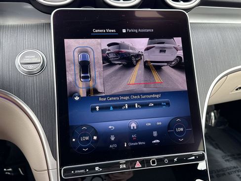 Used 2025 Mercedes-Benz C 300 Sedan image 18