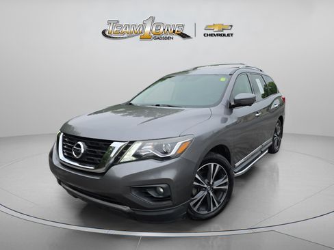 Used 2018 Nissan Pathfinder Platinum w/ Cargo Package AWD/4WD image 4