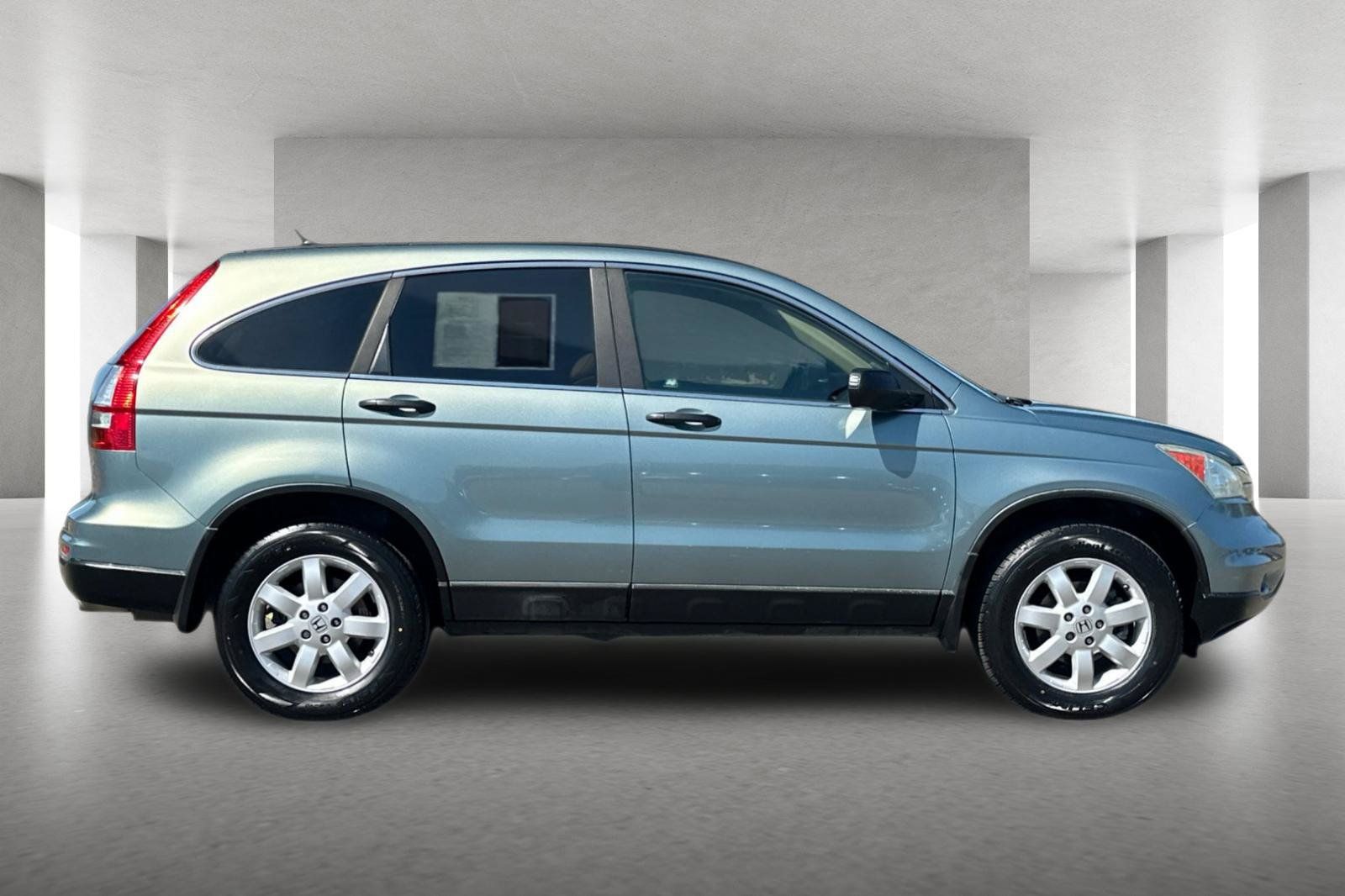 Used 2011 Honda CR-V SE image 3
