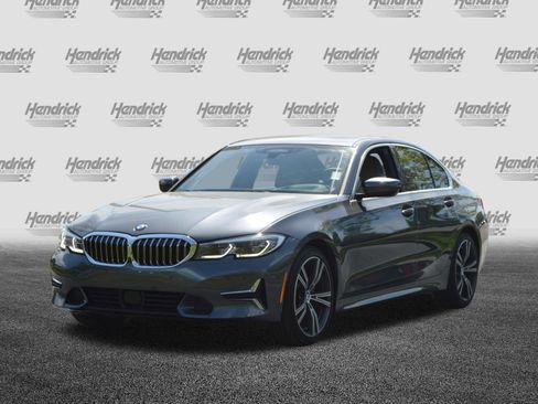 Used 2019 BMW 330i Sedan w/ Premium Package image 7