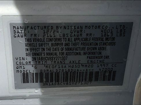 Used 2025 Nissan Sentra SV FWD image 34