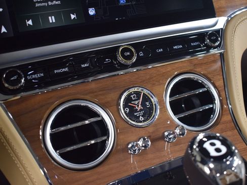 New 2026 Bentley Continental GTC image 31