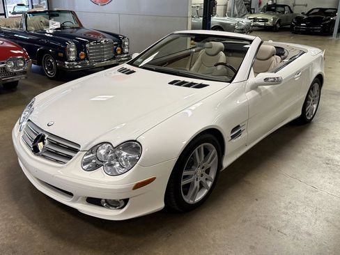 Used 2008 Mercedes-Benz SL 550 image 10