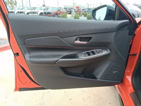 New 2026 Nissan Sentra SR w/ SR Premium Package FWD image 22