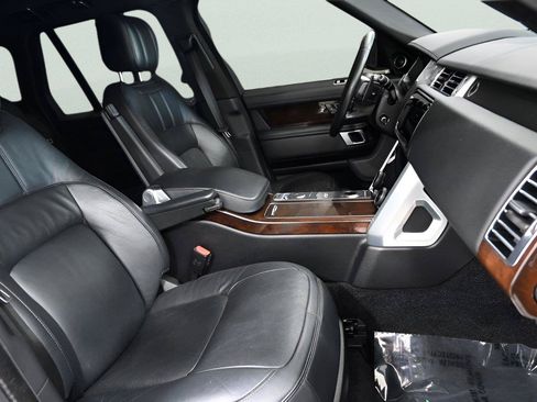 Used 2021 Land Rover Range Rover AWD/4WD image 23