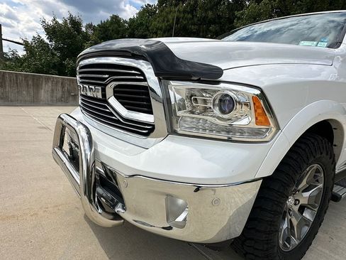 Used 2017 RAM 1500 Limited image 10