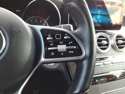 Used 2022 Mercedes-Benz GLC 300 4MATIC image 19