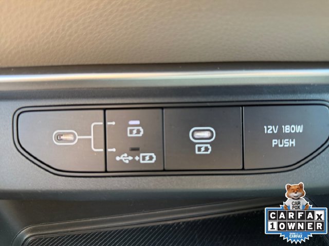 Used 2026 Kia Carnival LXS FWD image 6