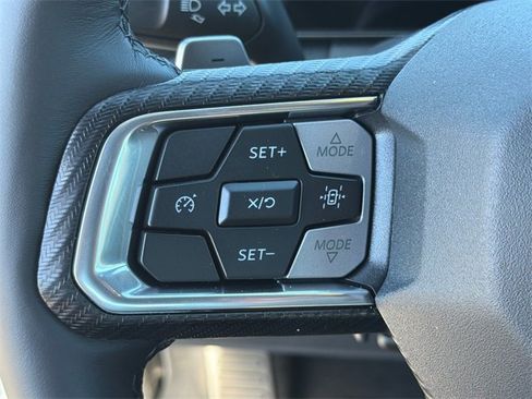 Used 2025 Ford Mustang GT Premium image 21