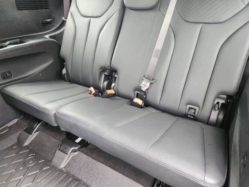 Used 2024 Hyundai Palisade SEL FWD image 30