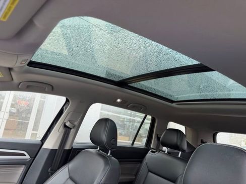 Used 2022 Volkswagen Atlas SE image 14